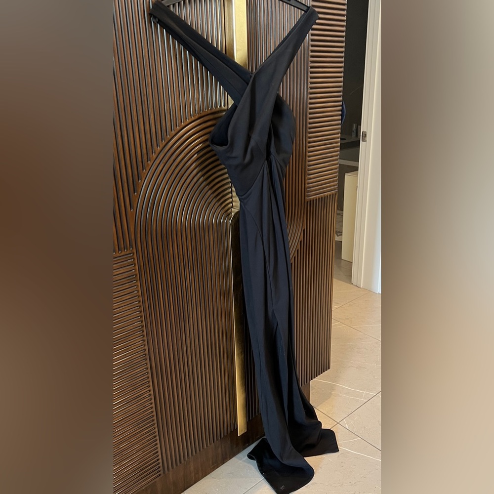 N/Nicholas gown